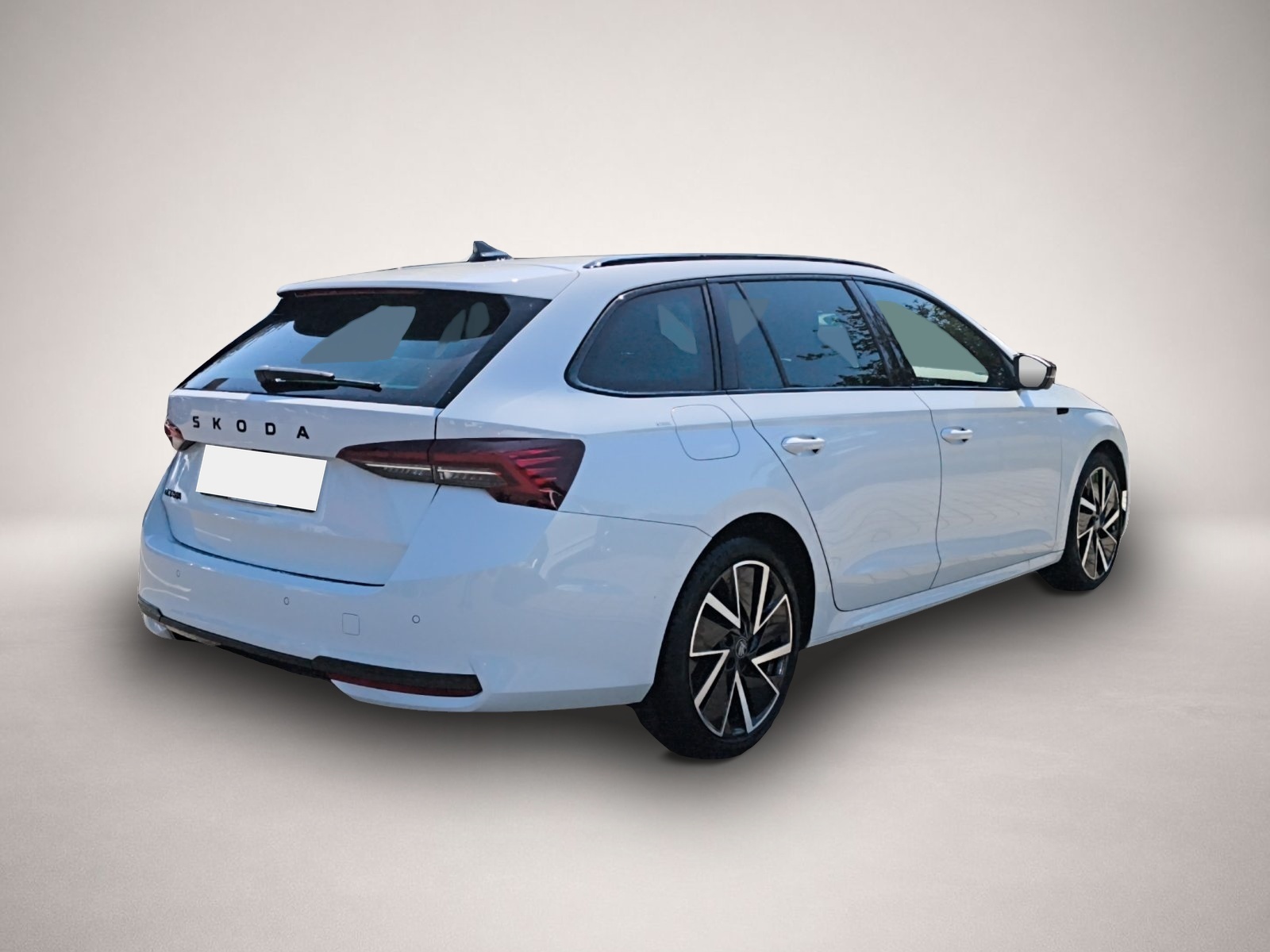Bild 7 Skoda Octavia Combi 2.0 TDI DSG Sportline HEAD UP NAVI