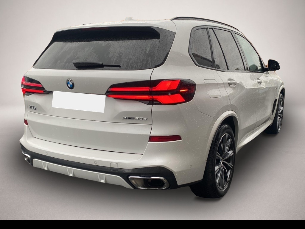Fotografie 4 des BMW X5 xDrive 30d M Sport*UPE 117.000¤*SkyLounge