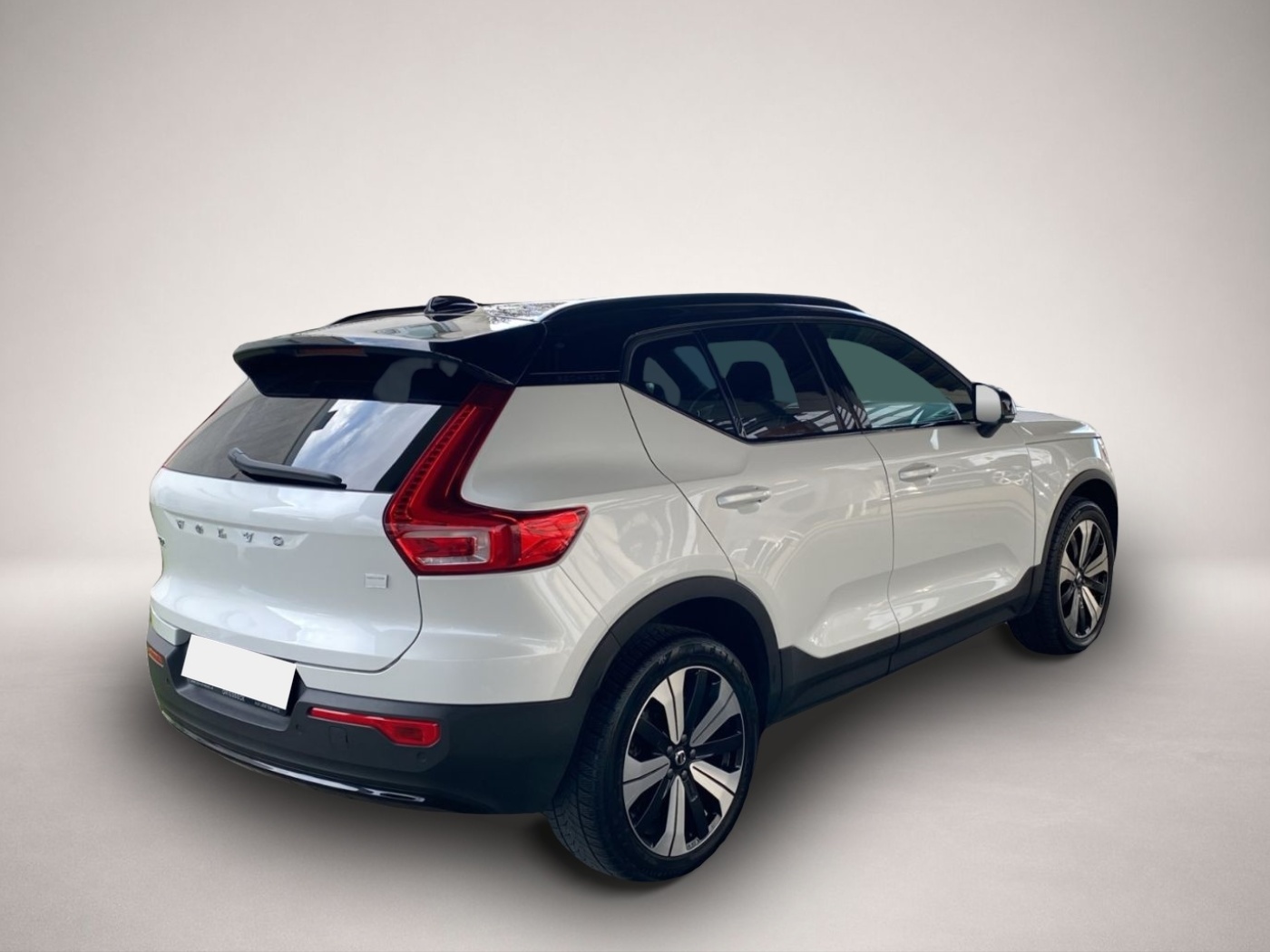 Bild 5 Volvo XC40 P8 Plus Recharge Pure Electric ACC*AHK*LED*