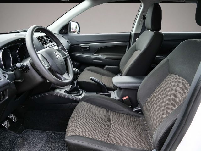 Bild 4 Mitsubishi ASX 2WD Notbremsass. Berganfahrass. Kollisionswa