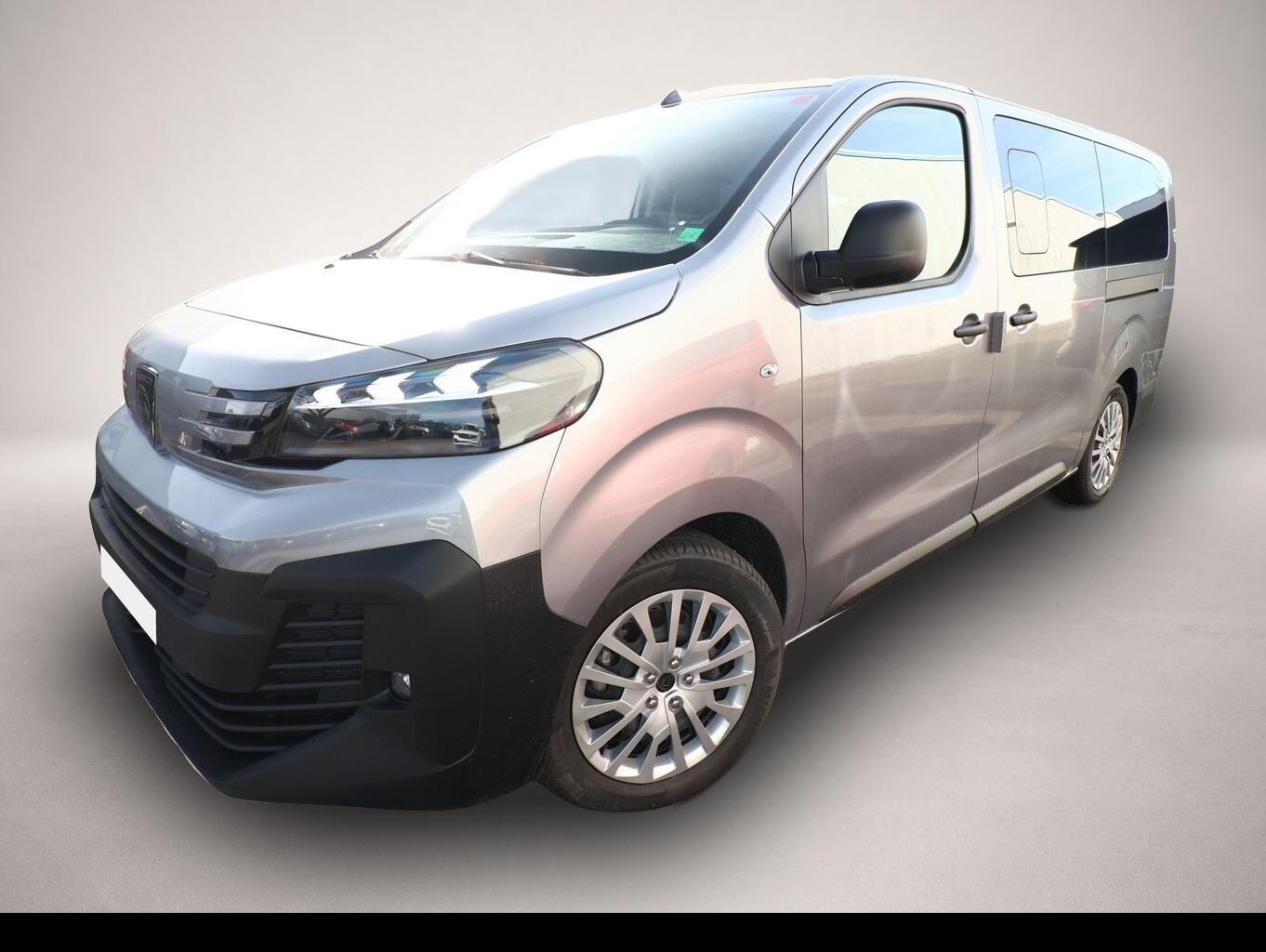 Fotografie Peugeot Expert Kombi L3 9S LED AHK PrivG 2xKlima Nav Kam