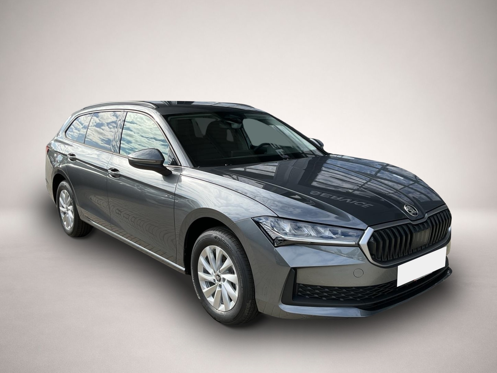 Bild 7 Skoda Superb Combi 2.0 TDI DSG Essence AHK VORB. SUNSE