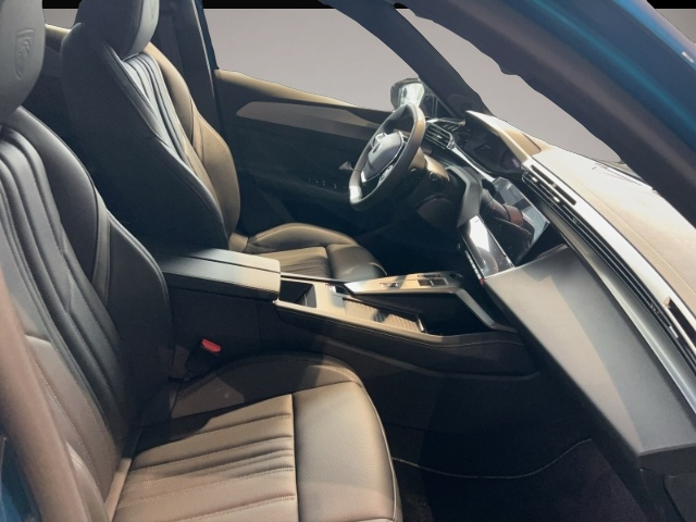 Bild 7 Peugeot 408 GT 1.2 Puretech 130 EU6e PDC NAVI CARPLAY RF