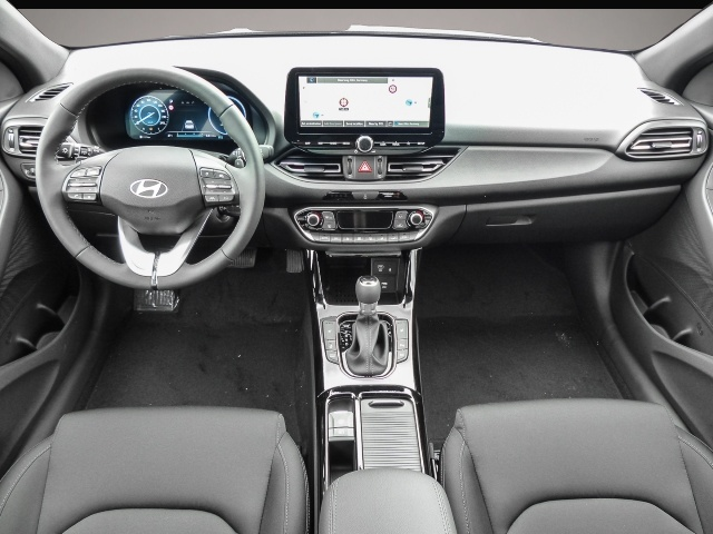 Bild 5 Hyundai i30 Advantage Kombi MY25 DCT Plus Paket Navi LED