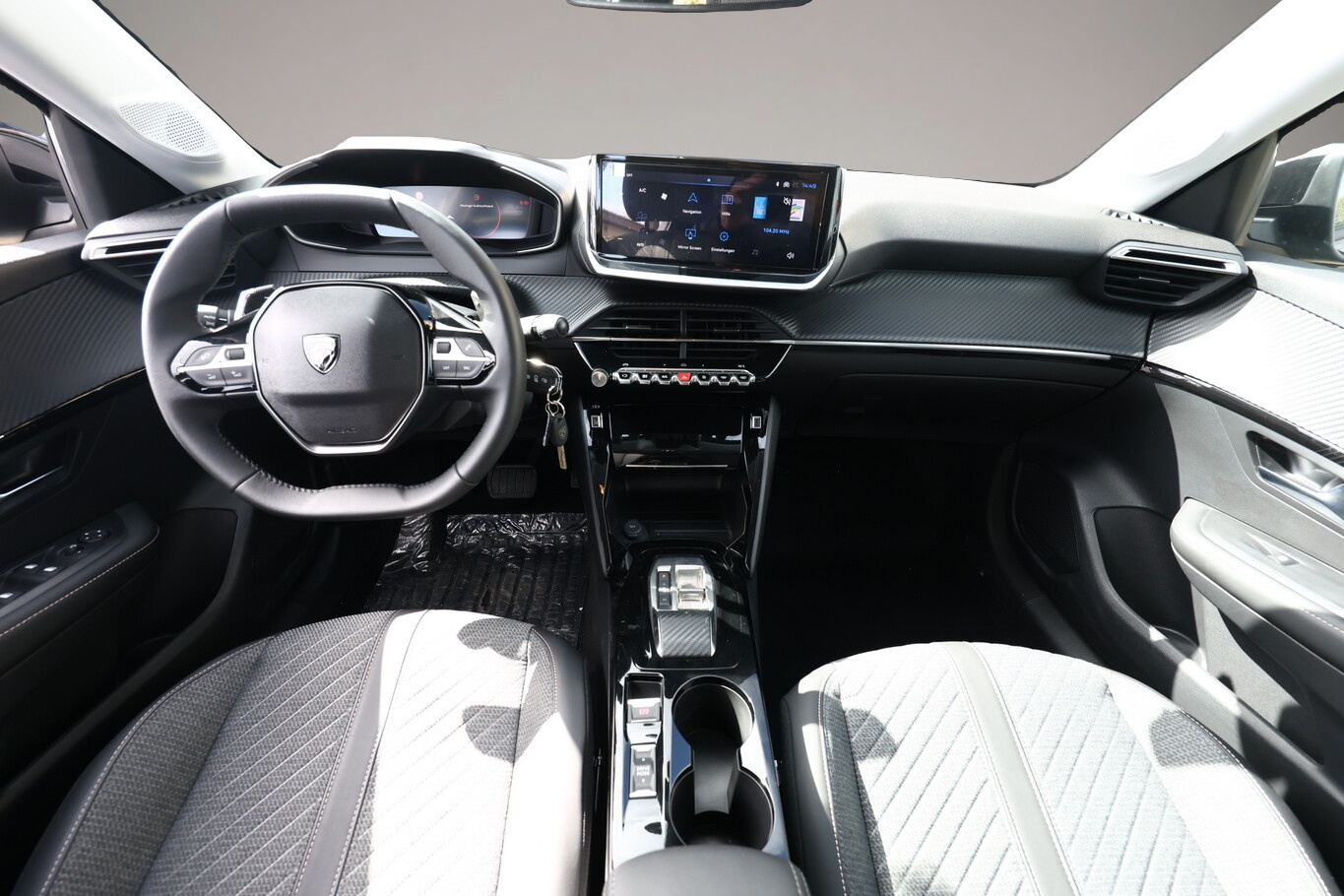 Bild 7 Peugeot 208 Hybrid Allure Nav 360° 2xPDC CarP LED PrivG