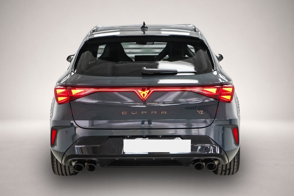 Fotografie des Cupra Leon ST 2,0 TSI DSG 4Drive VZ Extreme - LAGER