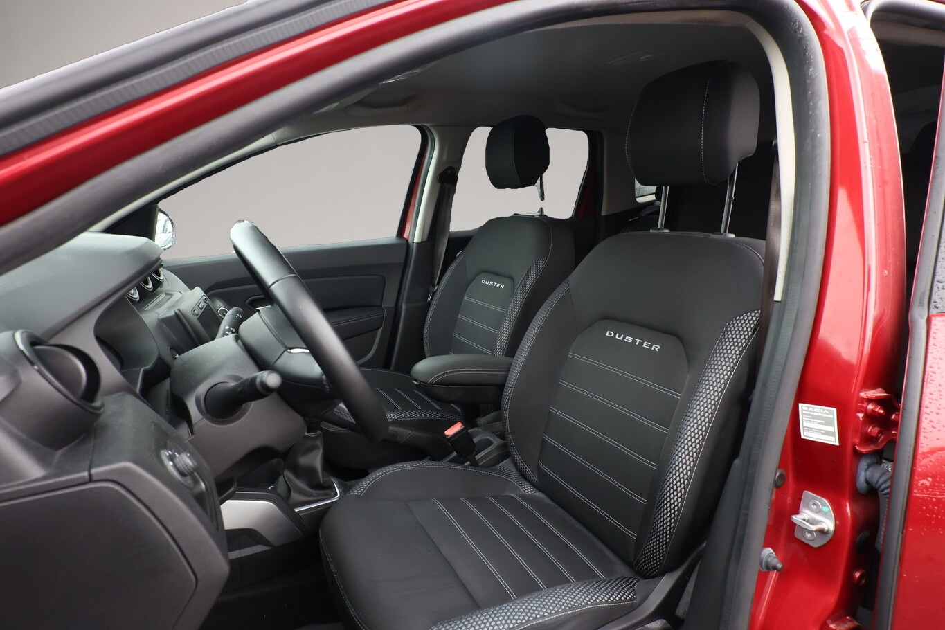 Fotografie 5 des Dacia Duster II 1.3 TCe 150 4WD Adventure Nav Kam360°