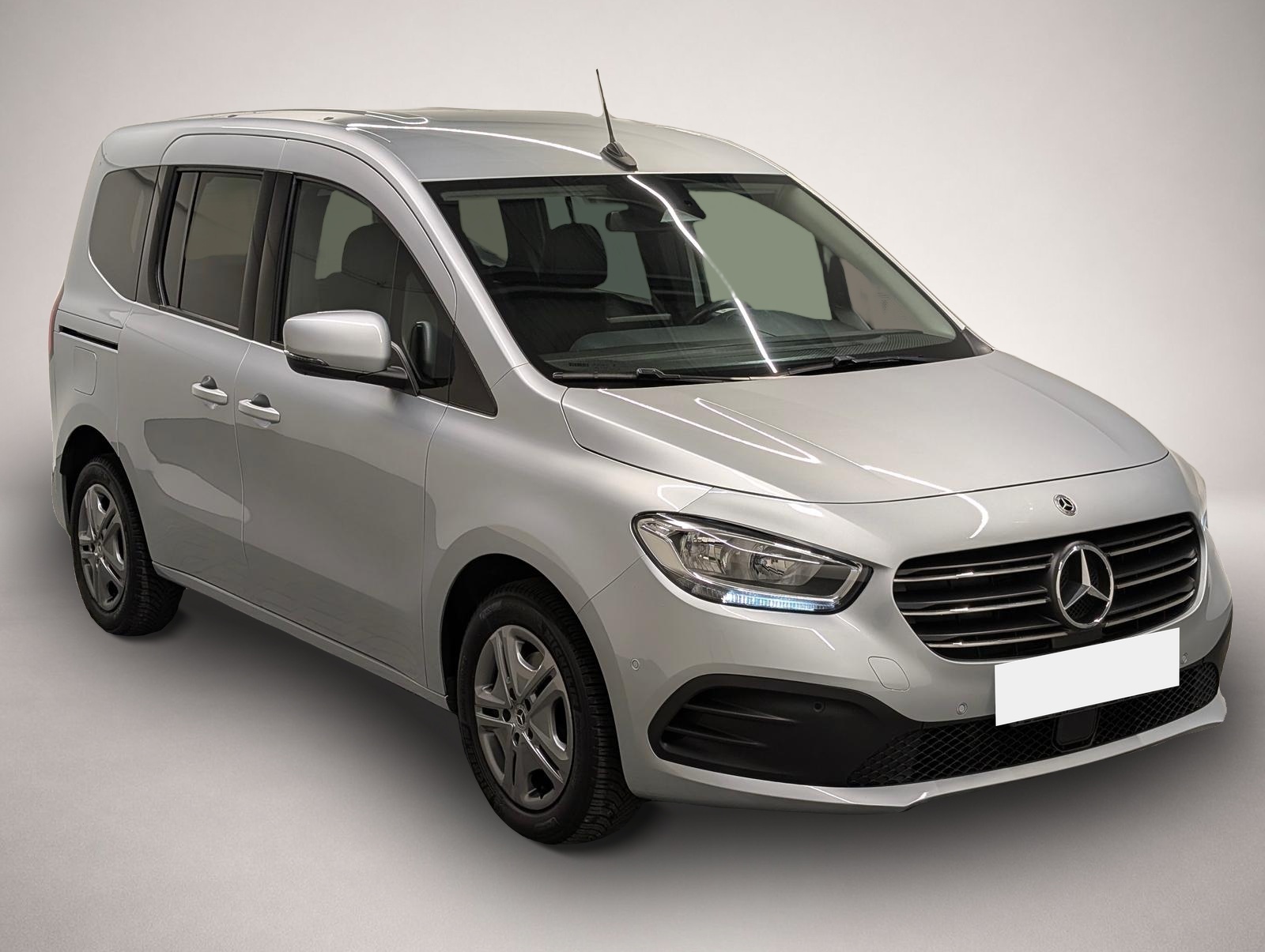 Fotografie 6 des Mercedes-Benz A 180 T 180 Style Navi/Kam/SHZ/Tempomat/PDC