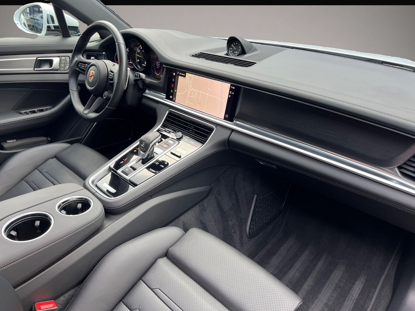 Fotografie 7 des Porsche Panamera 4 E-Hybrid Platinum Ed. Pano 21Z HUD