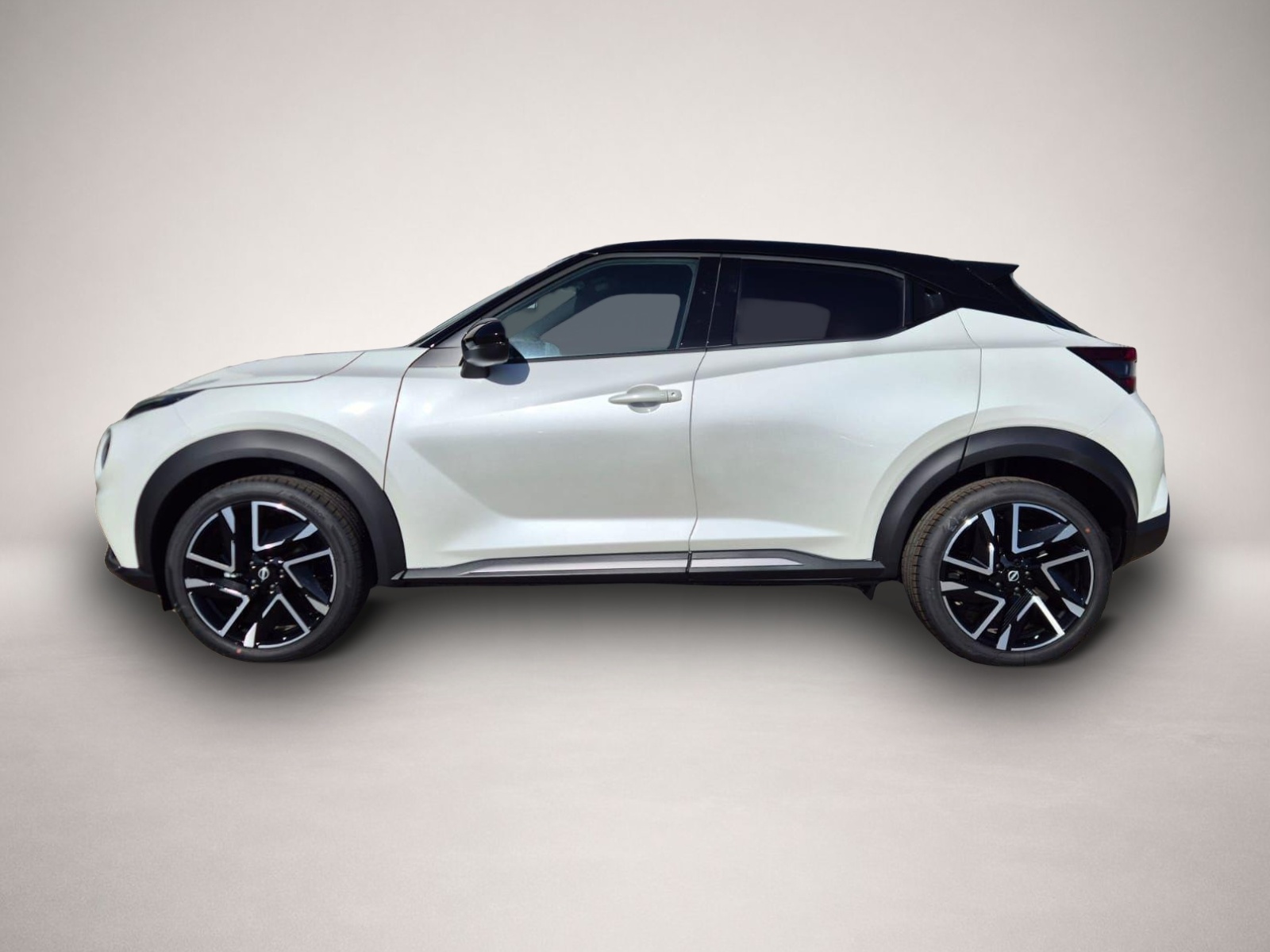 Fotografie 2 des Nissan Juke 1.0 DIG-T 114PS N-Design Automatik Teil-Le