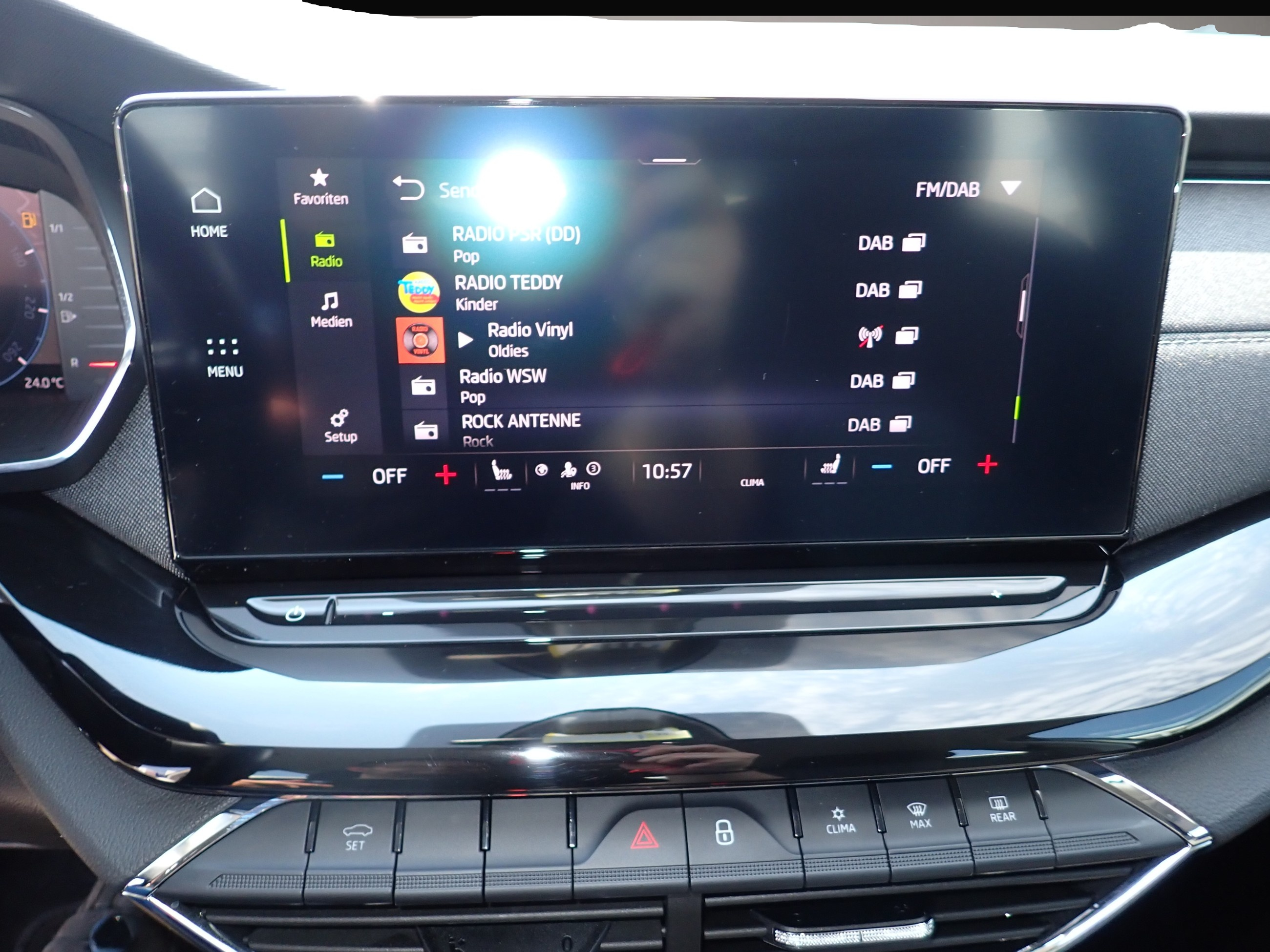 Bild 5 Skoda Octavia 1.0 eTSI DSG Style*Navi*ACC*DAB*Kessy*