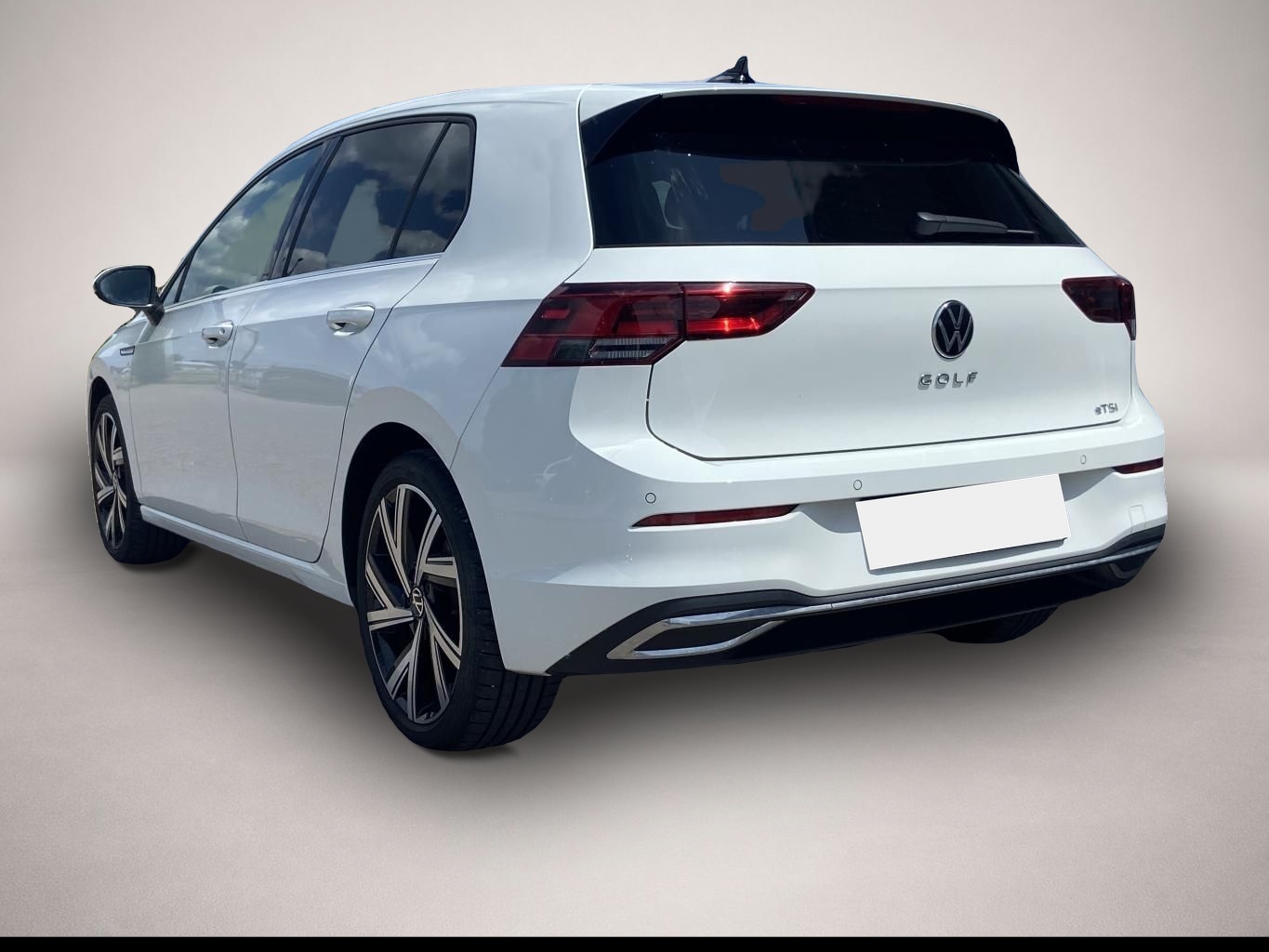 Bild 3 Volkswagen Golf 1.5 eTSI DSG Style APP-CONNECT+ACTIVE-INFO+