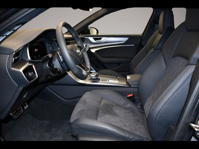 Fotografie 2 des Audi RS6 RS 6 Avant 4.0 TFSI quattro tiptronic Matrix/Sta