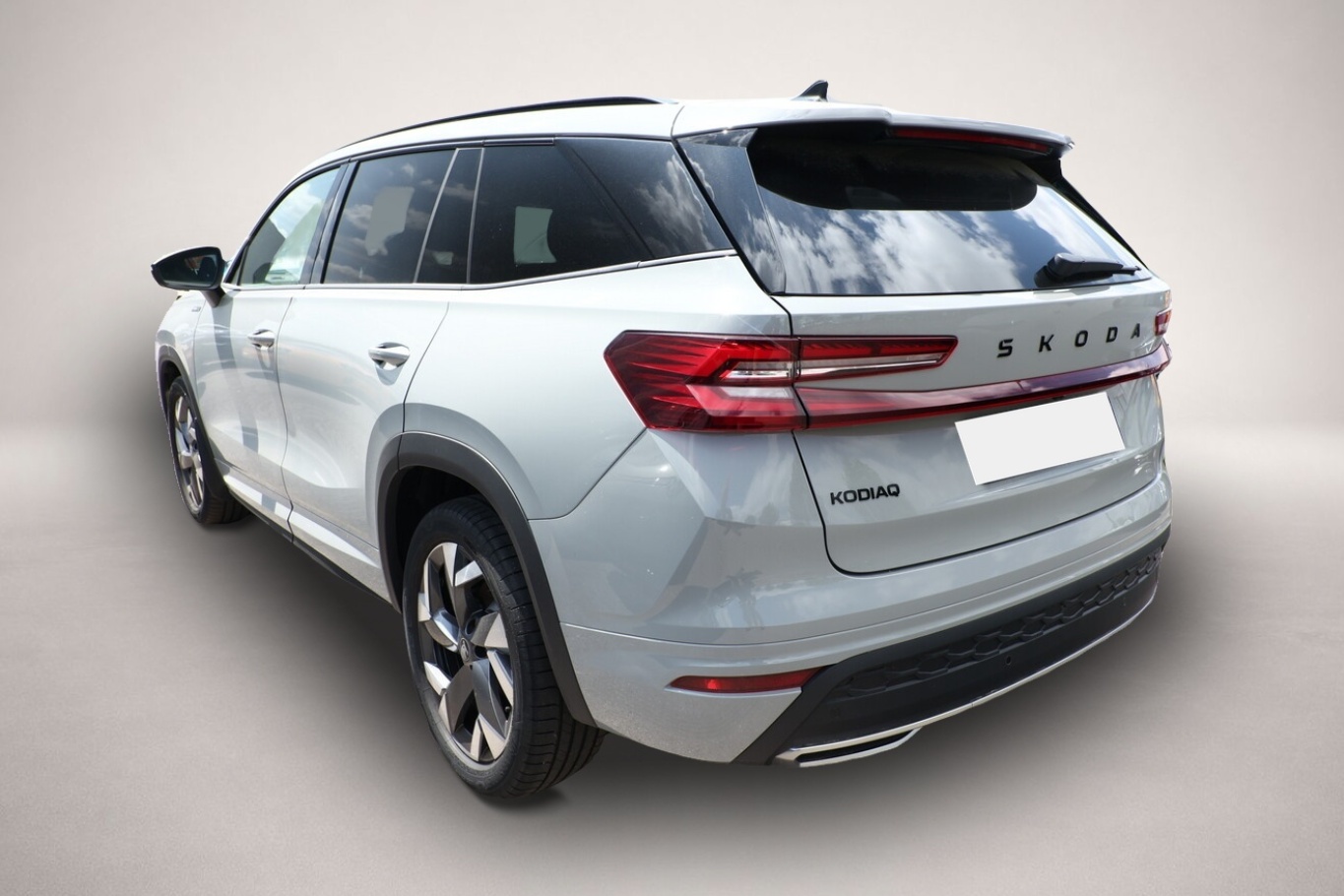 Bild 4 Skoda Kodiaq Sportl AHK Matrix Nav Kessy ACC SunS SHZ