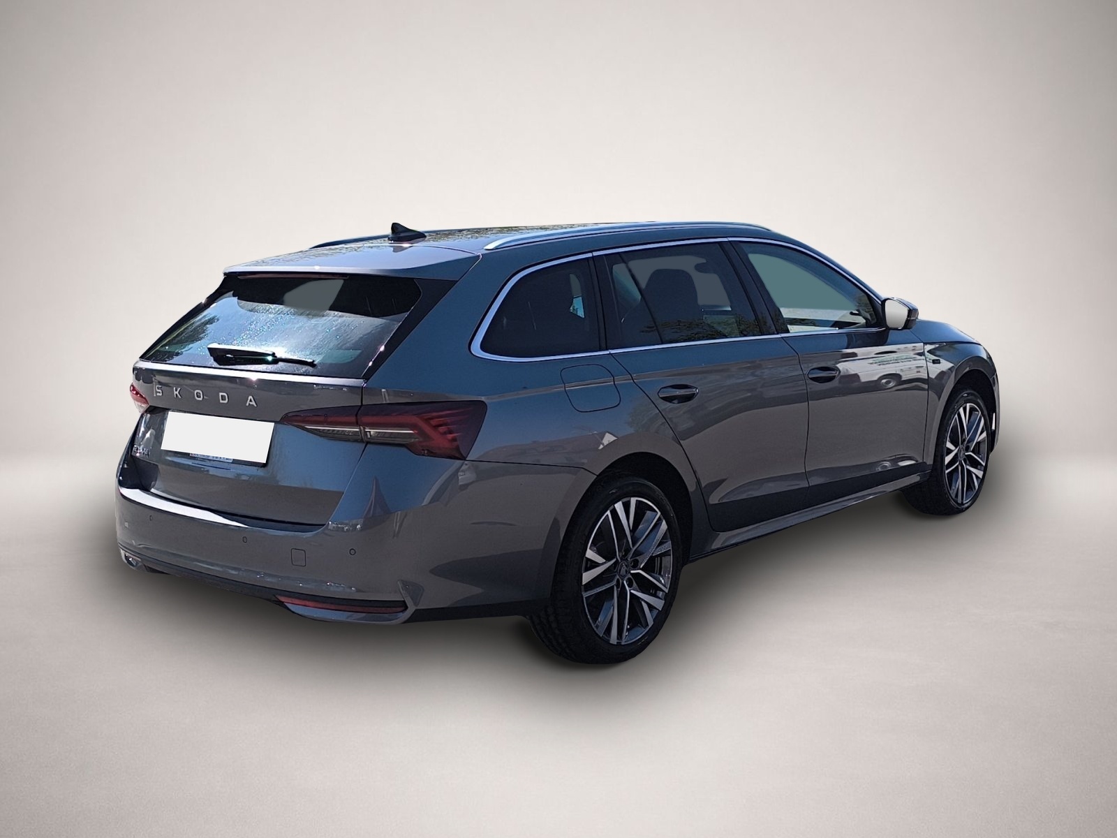Bild 7 Skoda Octavia Combi 2.0 TDI DSG Tour NAV RFK ACC SHZ M