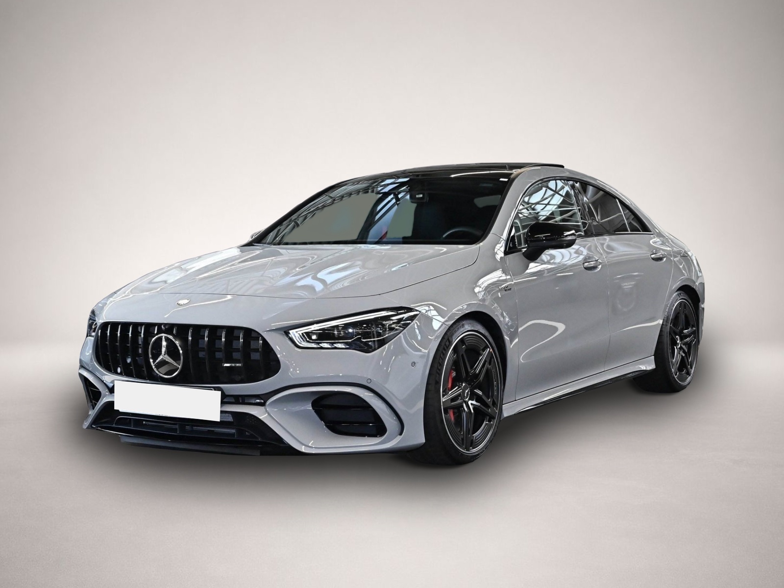 Bild 1 Mercedes-Benz CLA 45 AMG