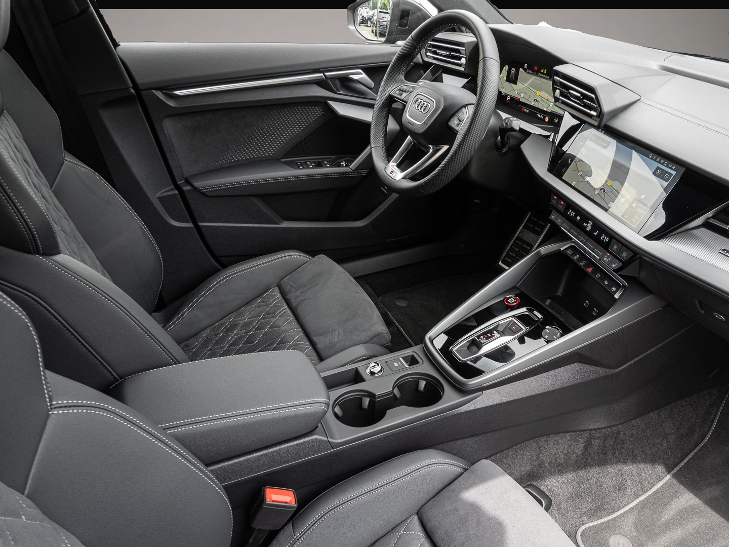 Bild 6 Audi S3 Sportback TFSI S tronic Virtuell LED