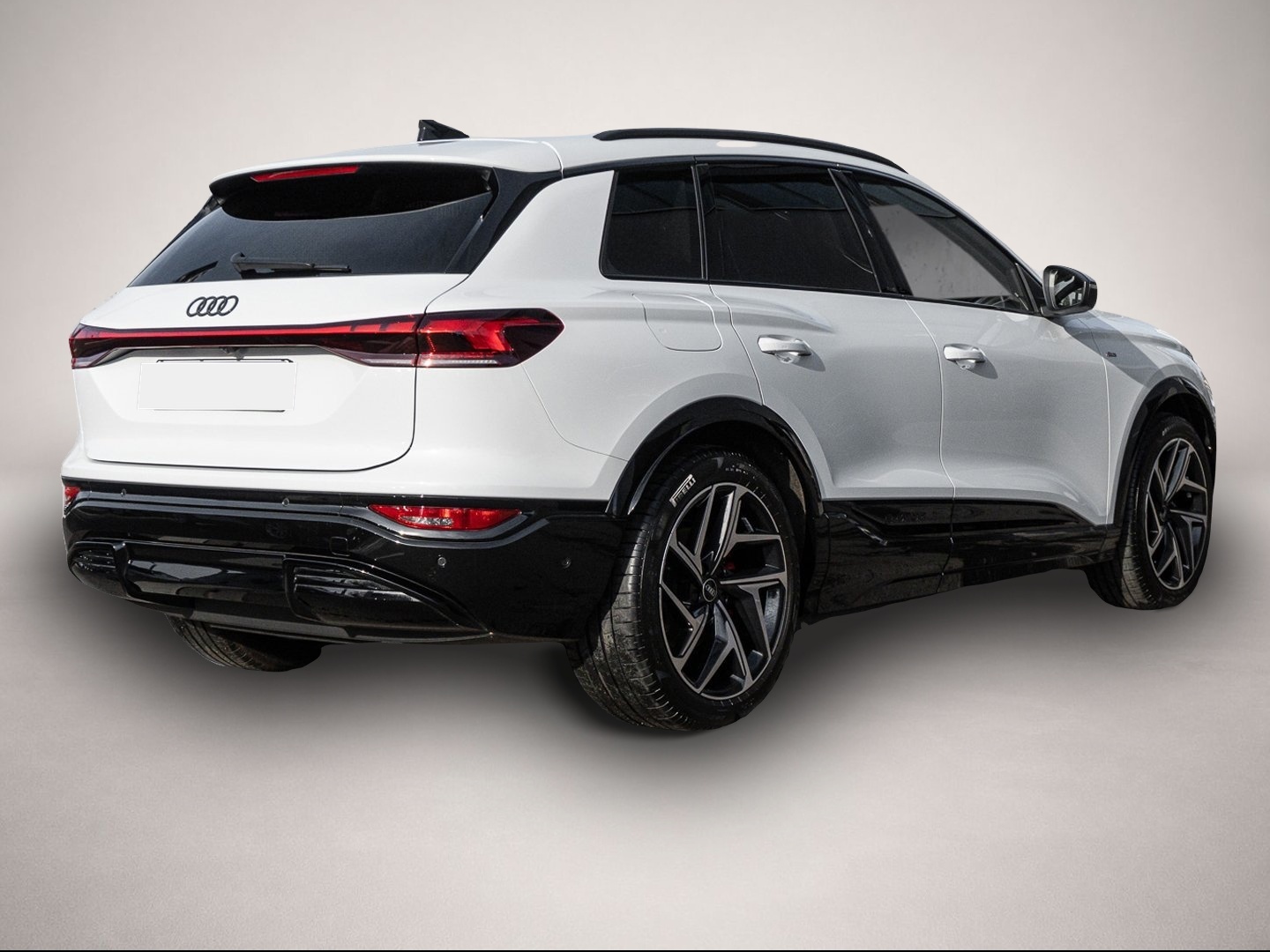 Fotografie 3 des Audi Q6 e-tron S line exterieur schwarz Pano