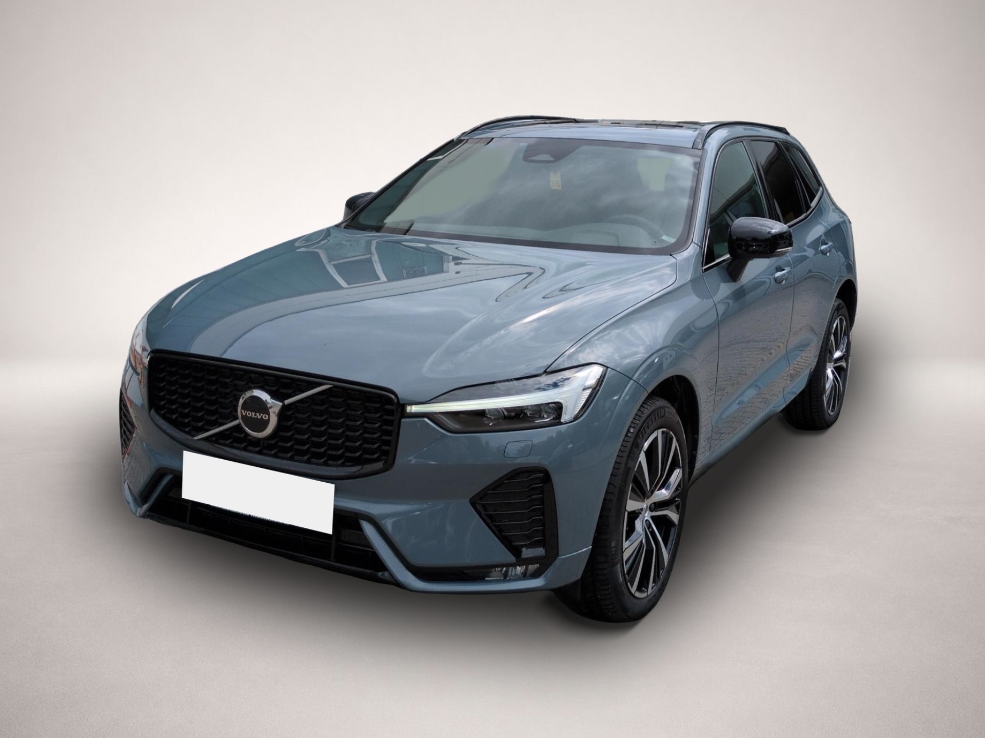 Fotografie Volvo XC60 XC 60 Plus Dark AWD