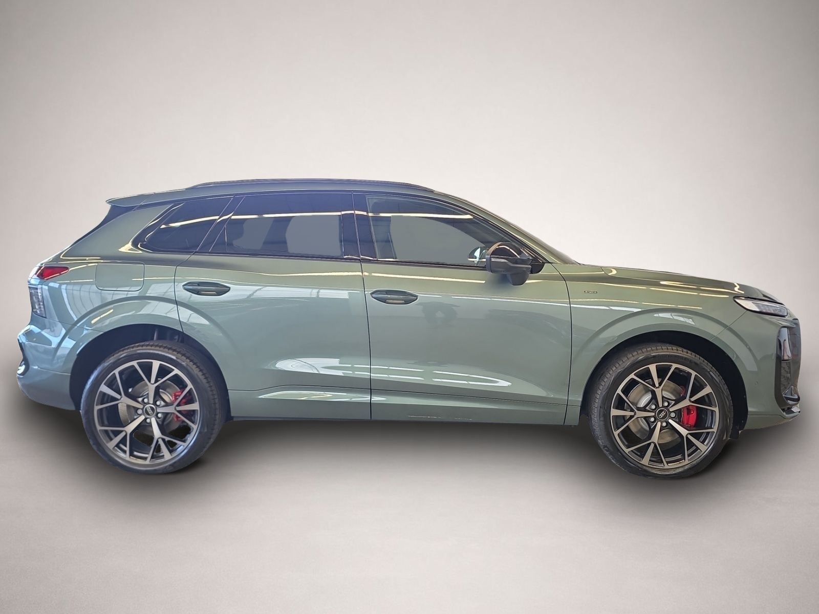Bild 6 Audi Q3 SUV e-hybrid OLED PANO TECH PRO DIGITALE MATR