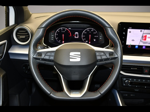 Fotografie des Seat Arona 1.0 TSI FR Rückfahrkam/LED/Navi