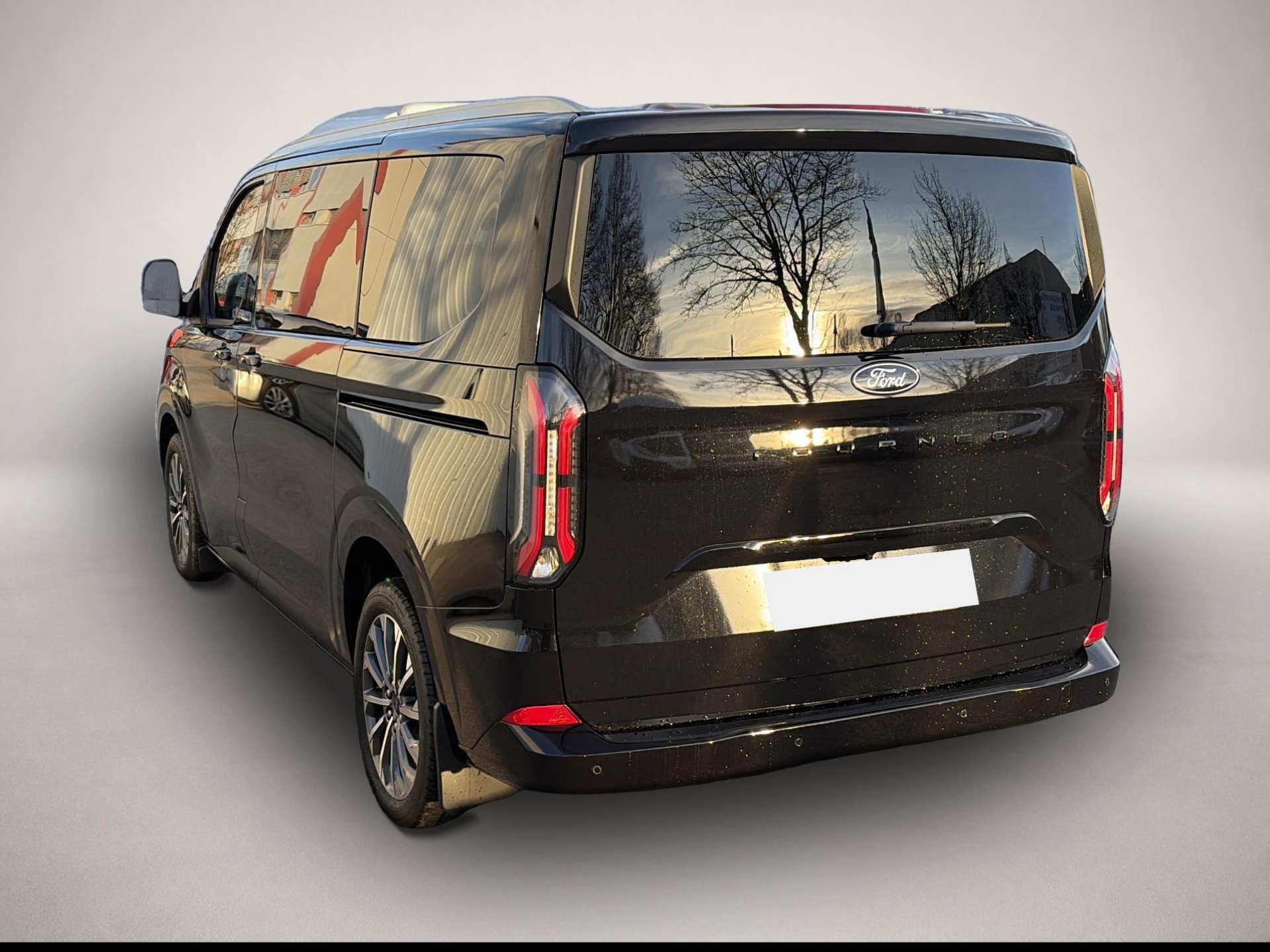Bild 2 Ford Tourneo Custom 320 L1 Tourneo Titanium X FWD Nav
