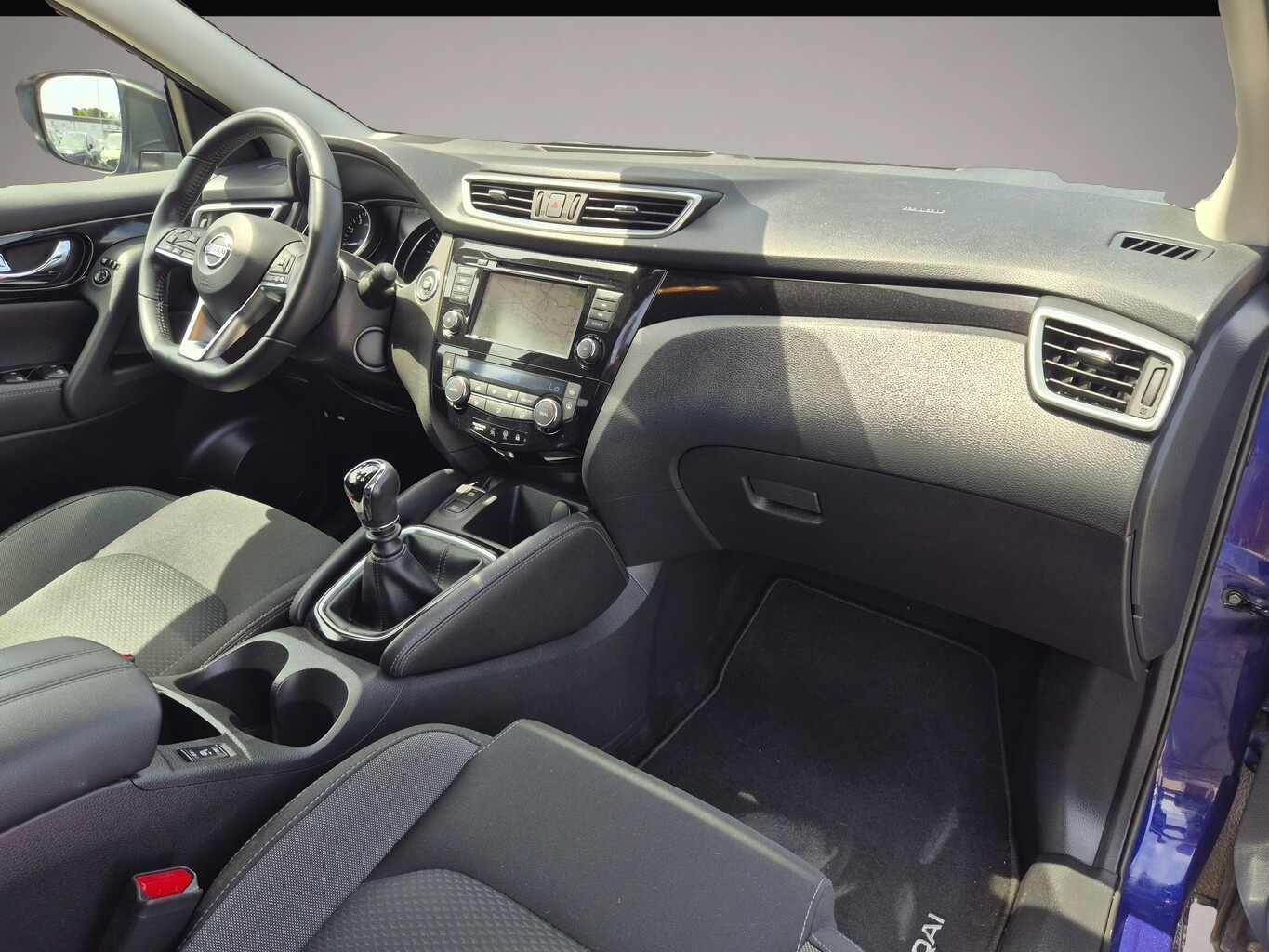 Bild 5 Nissan Qashqai 1.3 DIG-T 160 N-Connecta Pano SHZ PDC