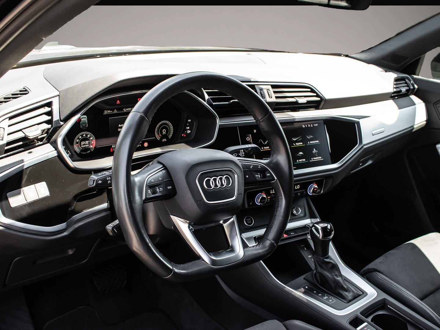 Bild 6 Audi Q3 Sportback 35 TFSI S-tronic LED Virtuell Navi