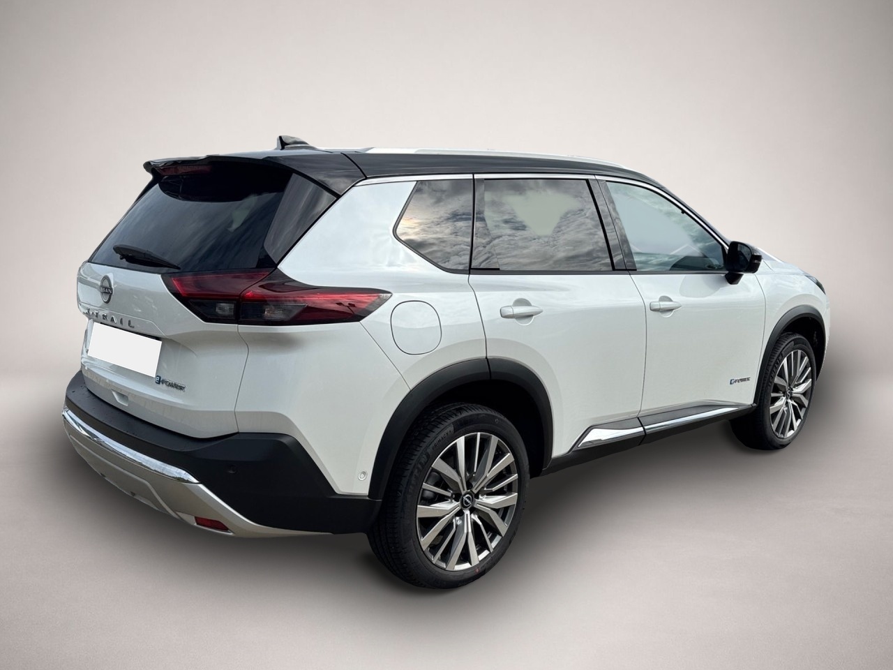 Bild 3 Nissan X-Trail Tekna Plus ePOWER 4x4 20Zoll BOSE Pano
