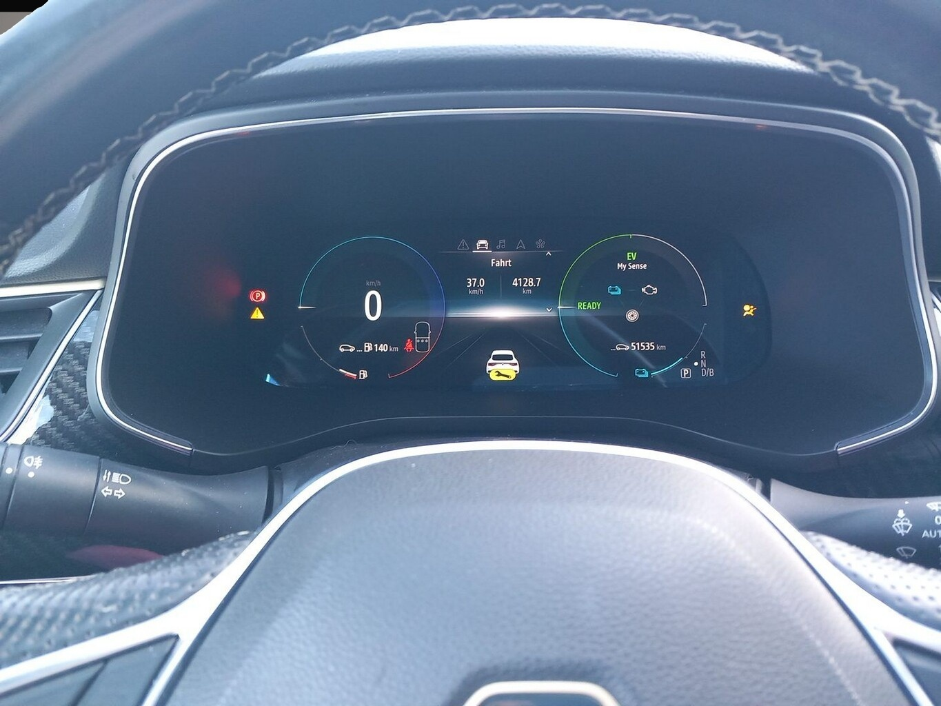 Fotografie 5 des Renault Arkana 1.6 E-TECH 145 engineered SchiebeD Nav