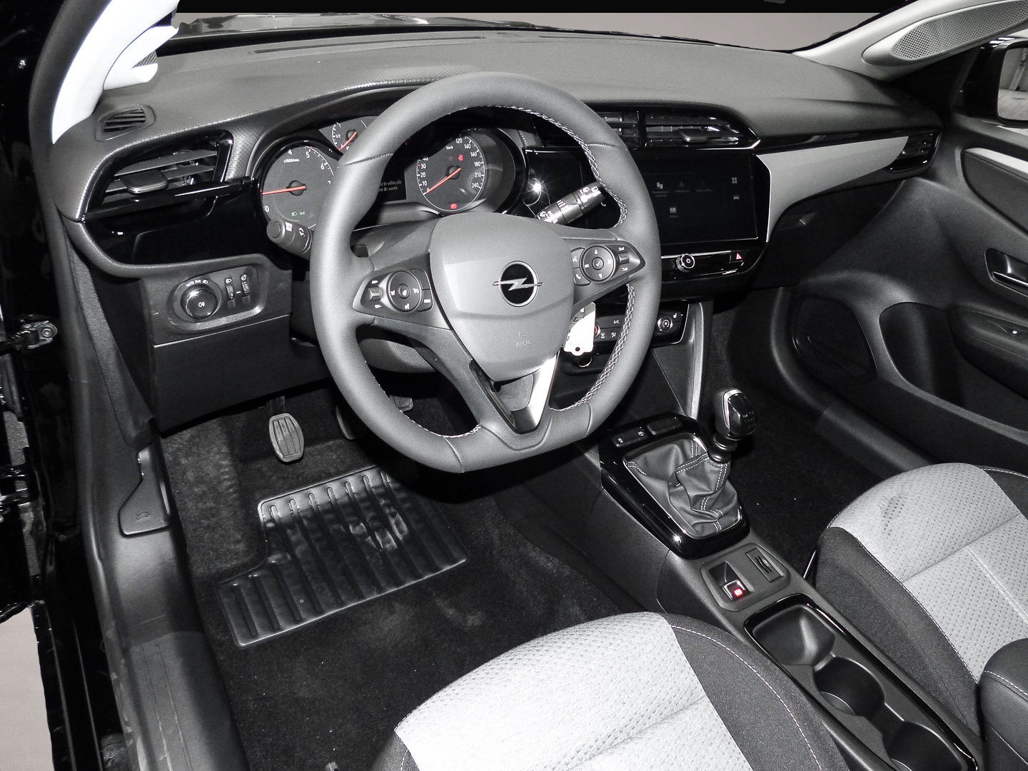 Bild 4 Opel Corsa Edition // Winter-Paket // Komfort Paket L