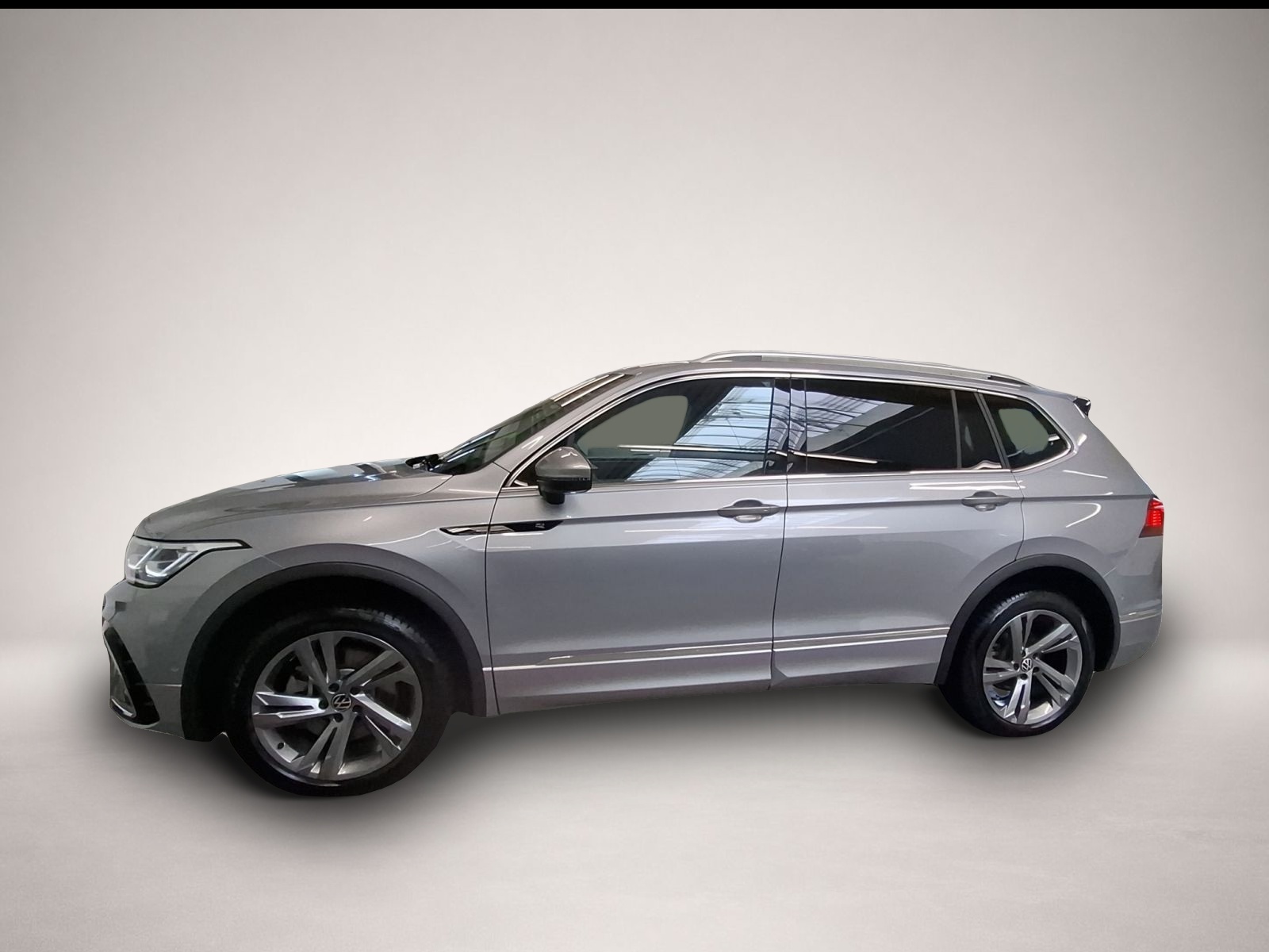 Bild 2 Volkswagen Tiguan Allspace R-Line 4Motion 2.0 TDI SCR 7-Gan