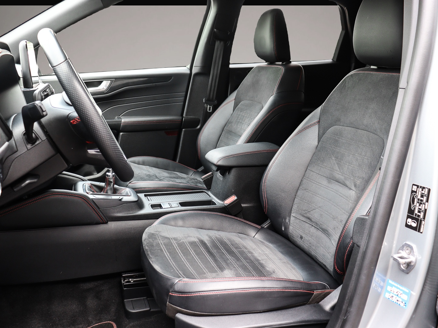 Bild 6 Ford Kuga ST-Line X 1.5l 150PS FAP Winter Navi Leder