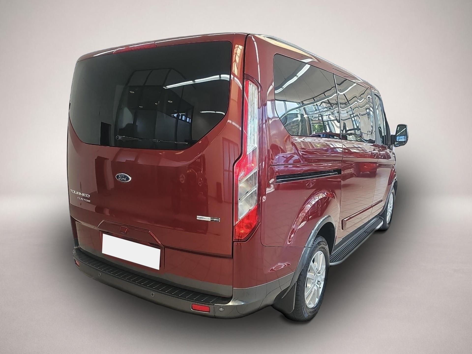 Bild 3 Ford Tourneo Custom Active L1 8-fach bereift Bluetoot