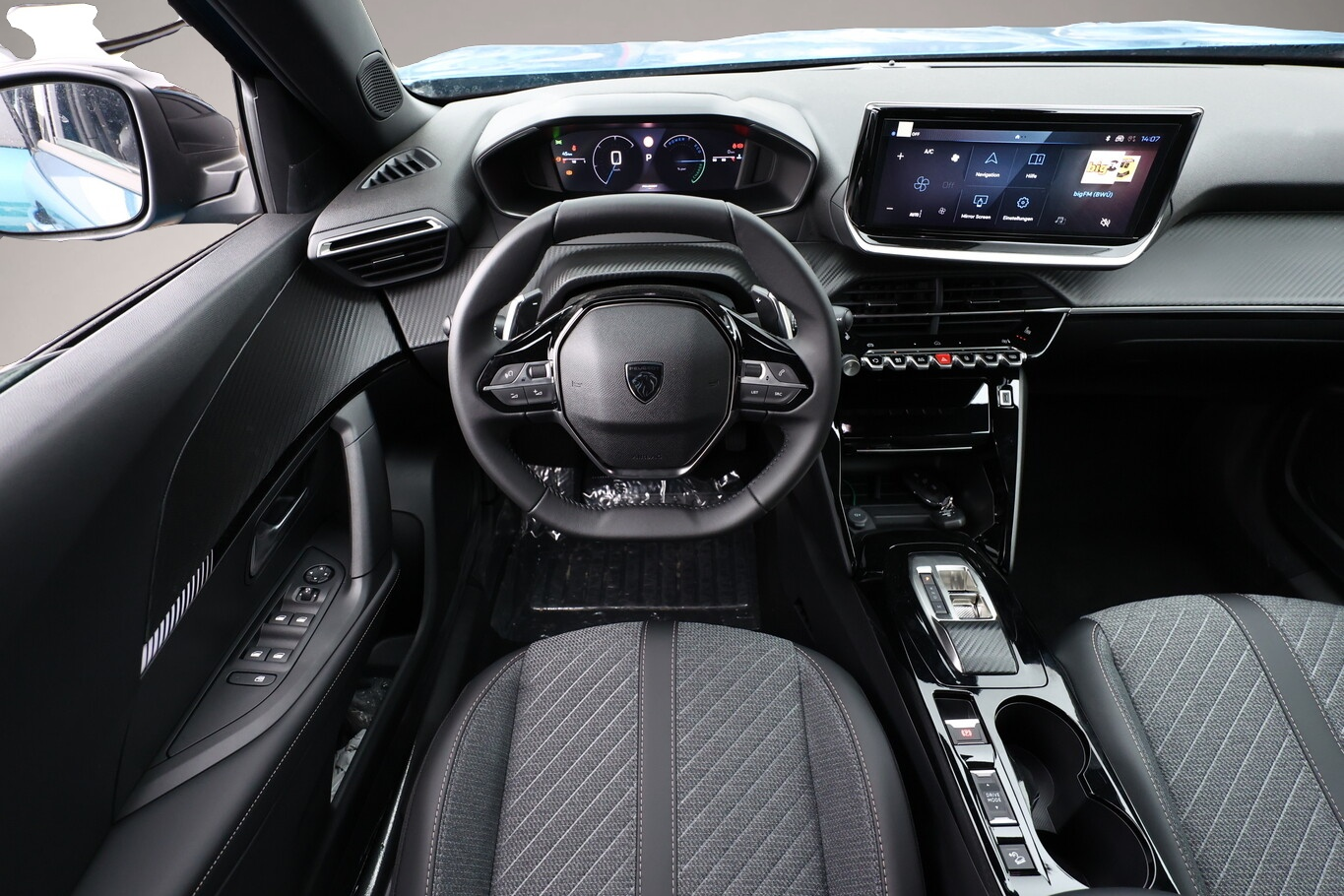 Bild 7 Peugeot 2008 Hybrid Allure Nav Keyl ACC 360° AWR SHZ BT