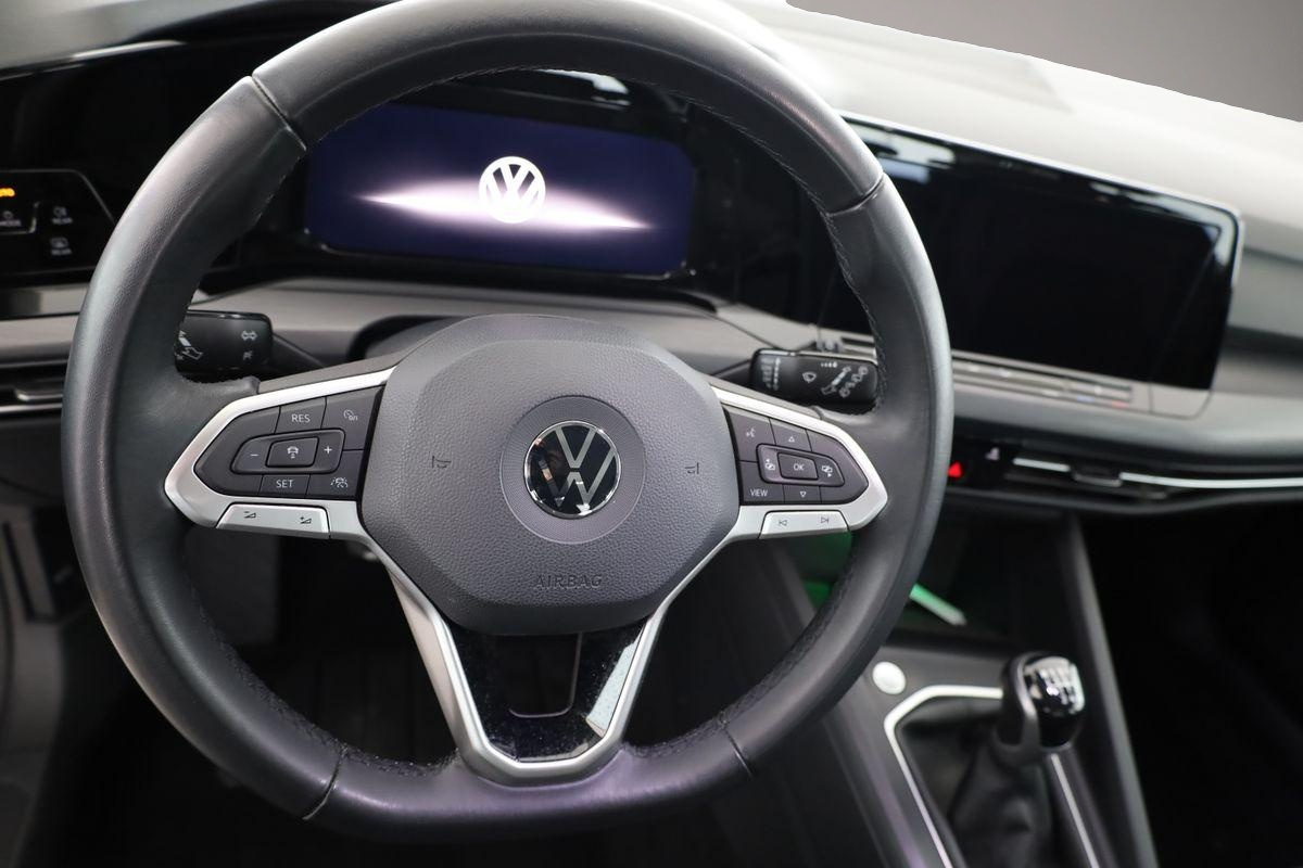 Bild 7 Volkswagen Golf VIII 1.5 TSI Style, LED-Plus, AHK, ACC, 1.