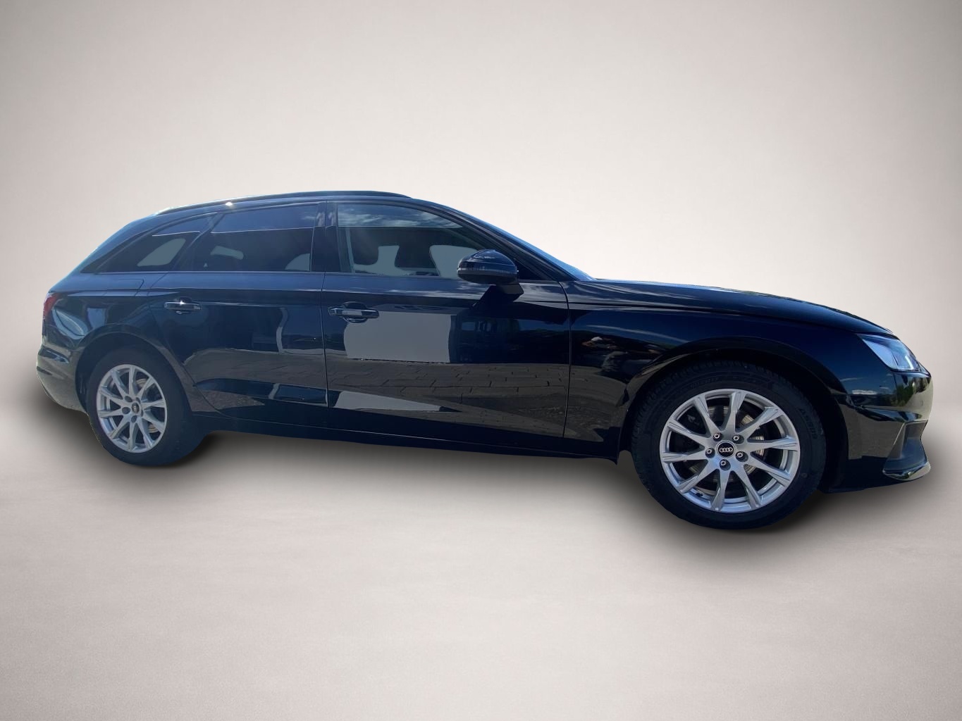 Bild 6 Audi A4 Avant 35 2.0 TFSI S-tronic AHK+17"+NAVI+LED+D
