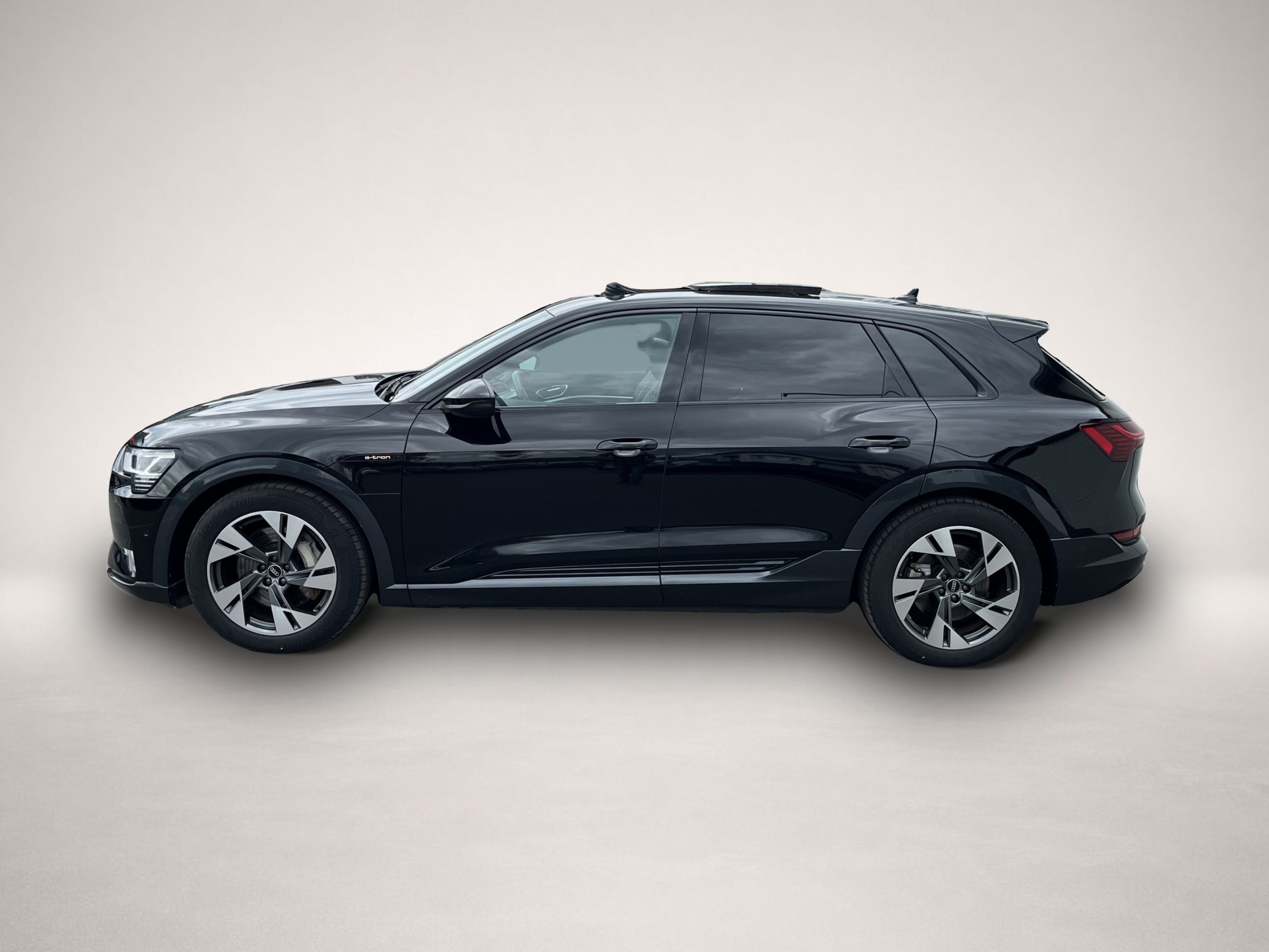 Fotografie Audi e-tron 50 S line 175¤ m.20% Anz. PANO Navi LED R