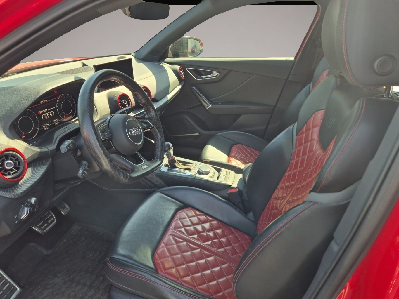 Bild 5 Audi SQ2 2.0 TFSI S tronic quattro Nav Pano B&O ACC