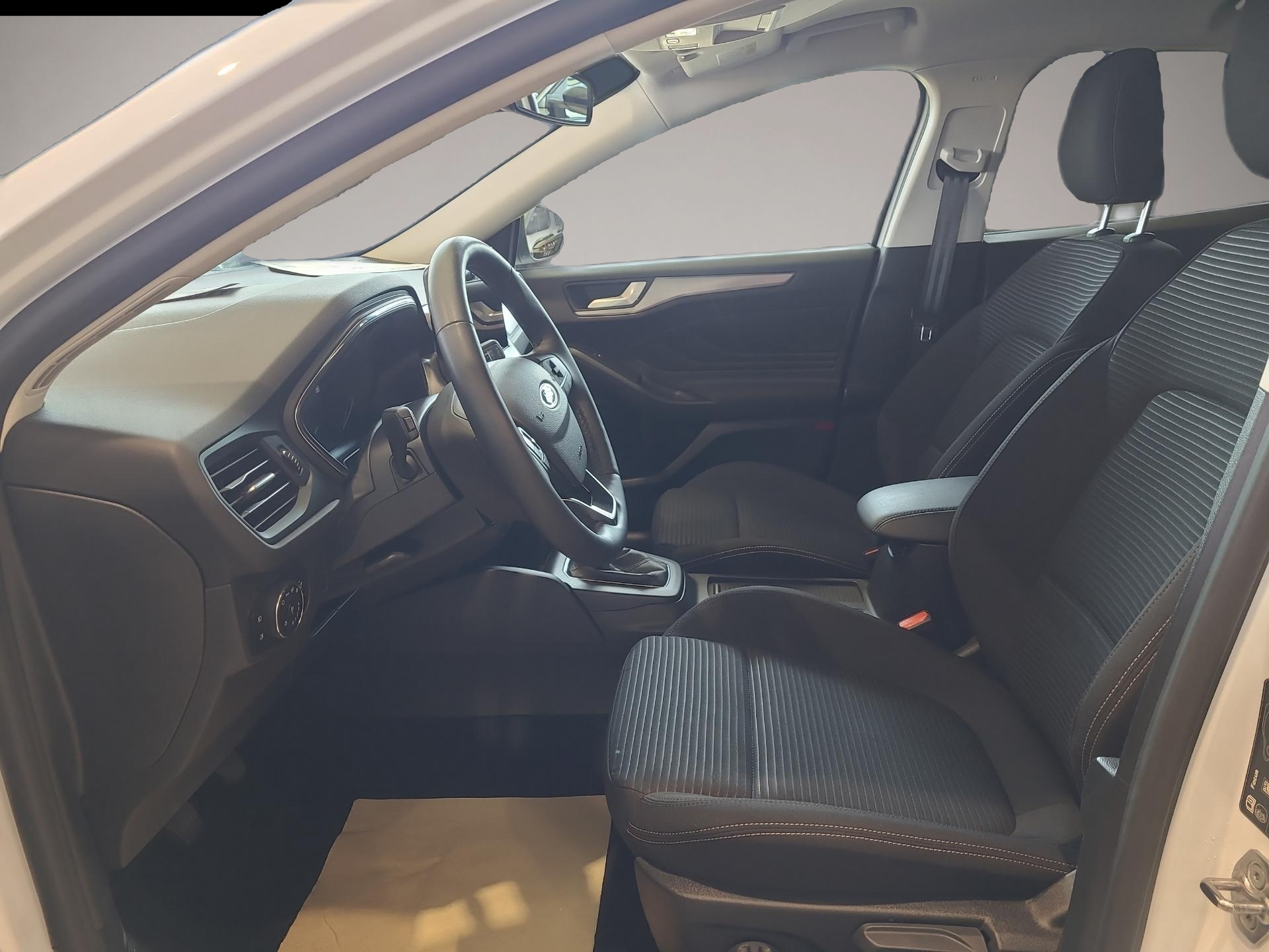 Bild 5 Ford Focus Titanium Bluetooth Navi LED Klima